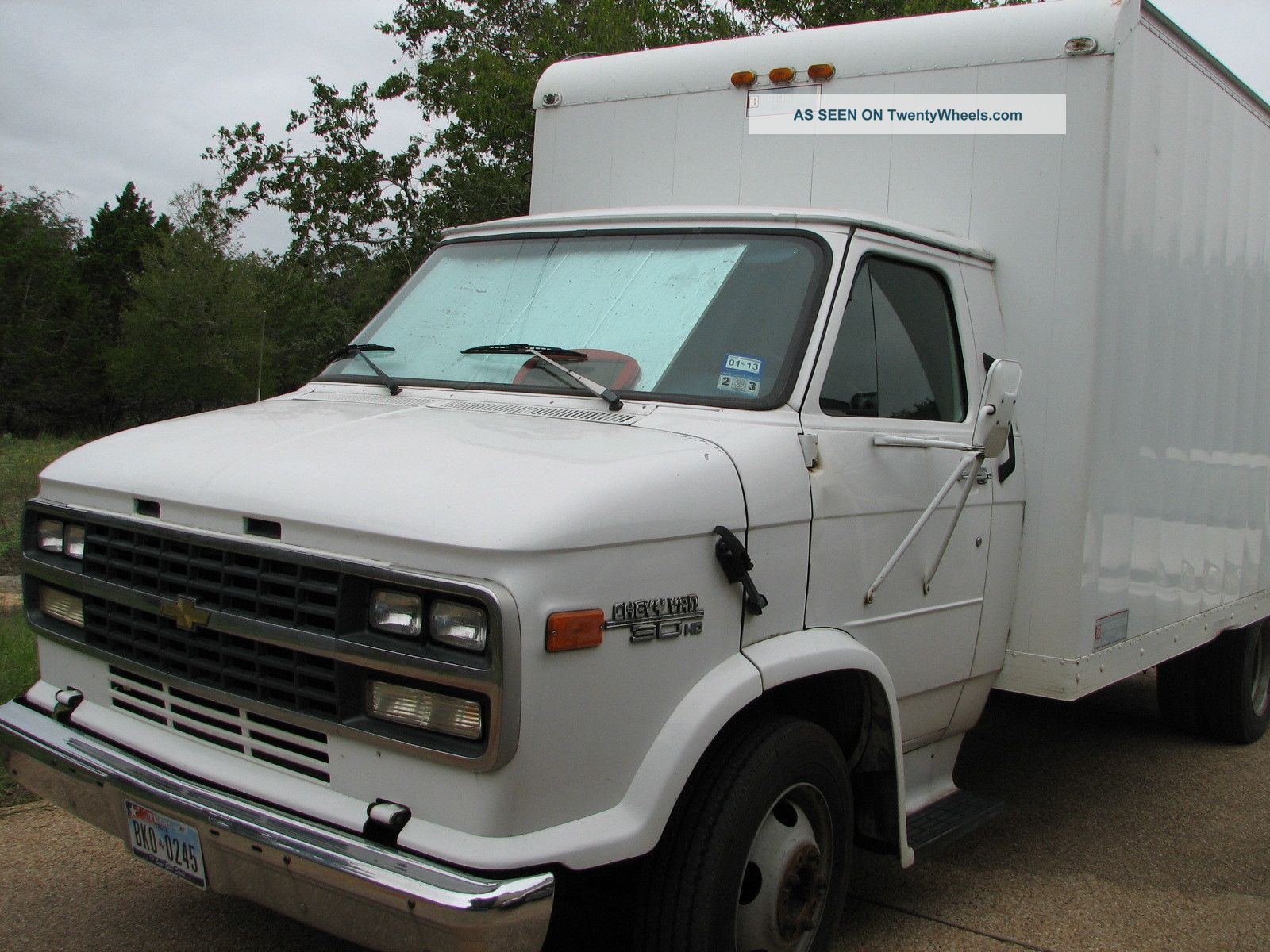 1993 Chevrolet Hd30 Delivery / Cargo Vans photo