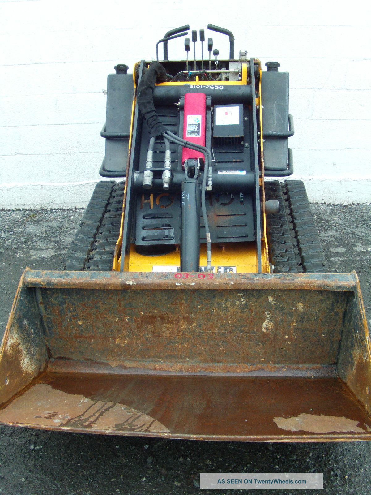 Boxer 427 Mini Bobcat Toro Dingo Walk Behind Skid Steer Loader Gas Track