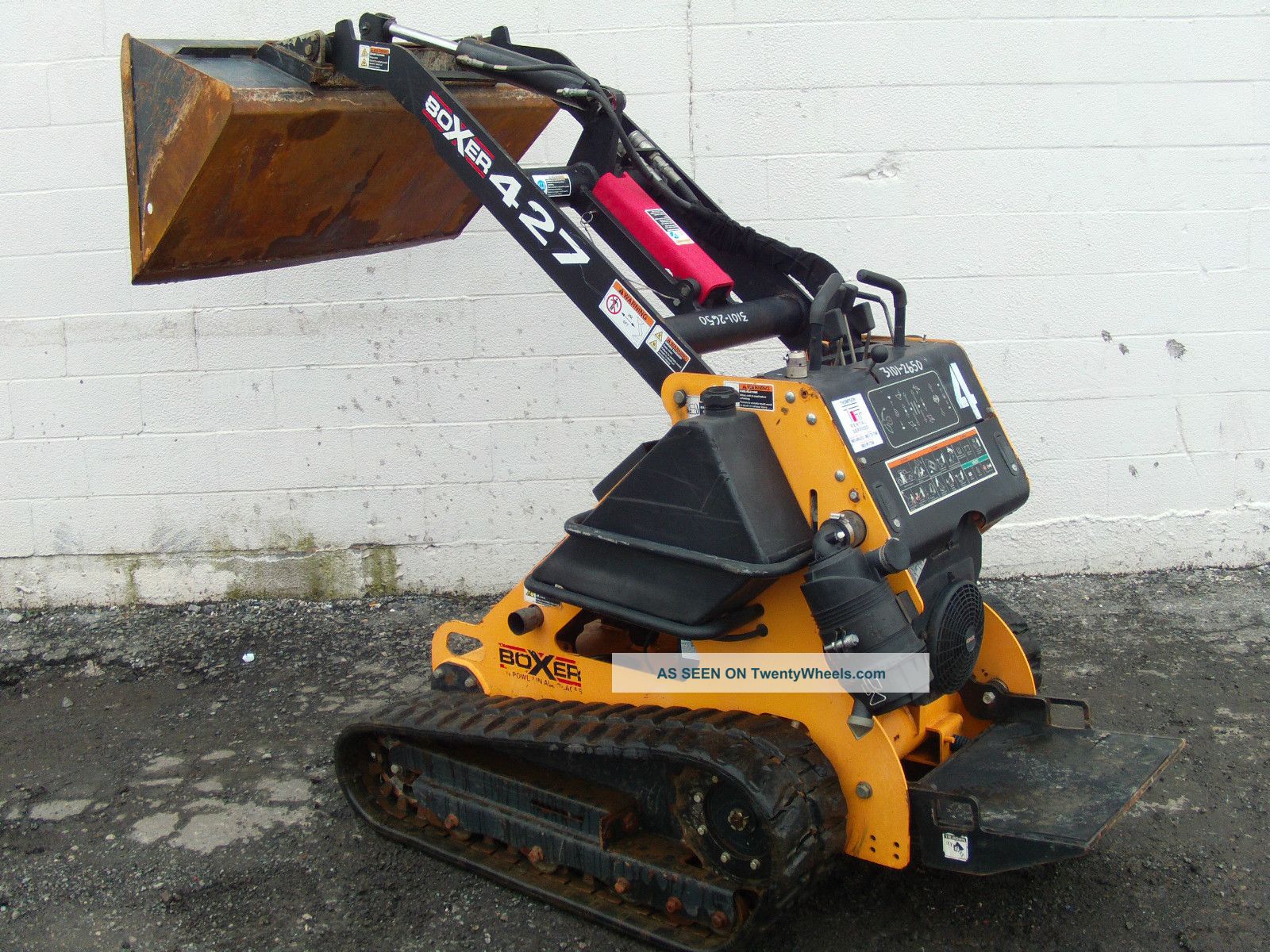 Boxer 427 Mini Bobcat Toro Dingo Walk Behind Skid Steer Loader Gas Track