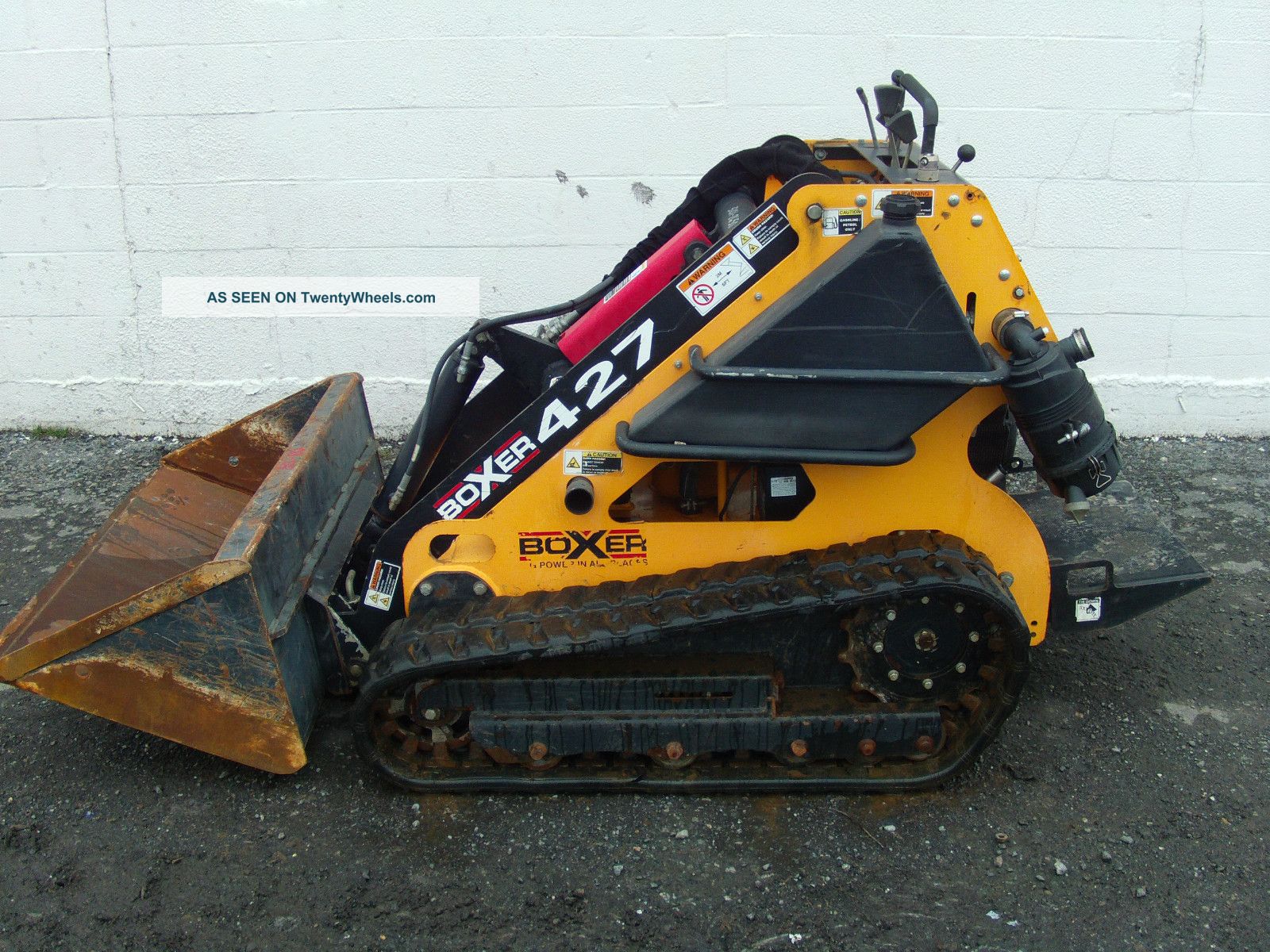 Boxer 427 Mini Bobcat Toro Dingo Walk Behind Skid Steer Loader Gas Track