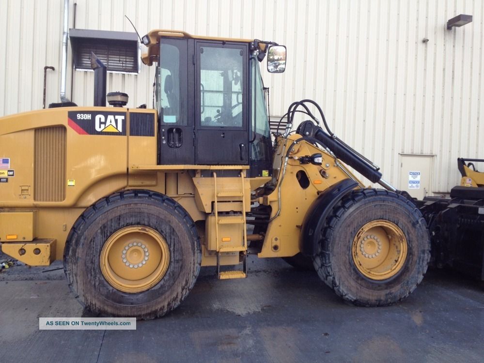 2011 Cat 930h Loader,  Loaded Coupler Ride Control Stereo 665 Hours Wheel Loaders photo