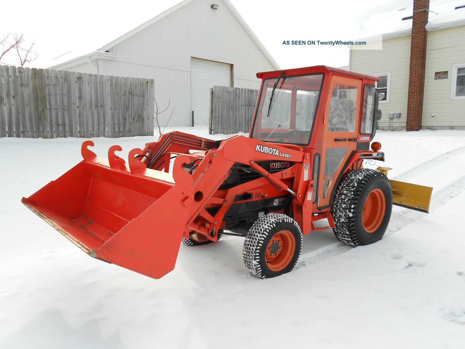 2000 Kubota L3010 30hp Diesel 4x4 W/ Heated Cab And Front Loader Low Hours Tractors photo