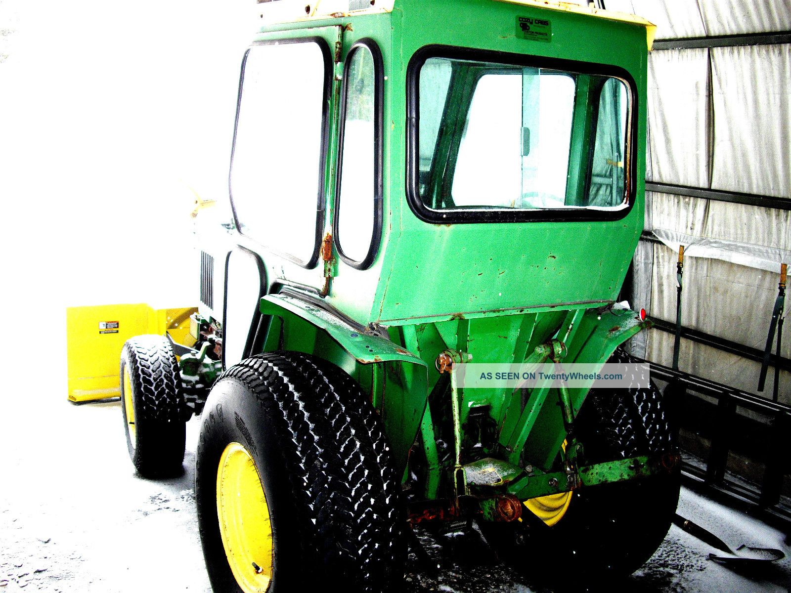 750 John Deer Tractor 1987,  Diesel 4x4,  1301 Hours,  Cab,  Snow Blower,  3cyl 18h Tractors photo
