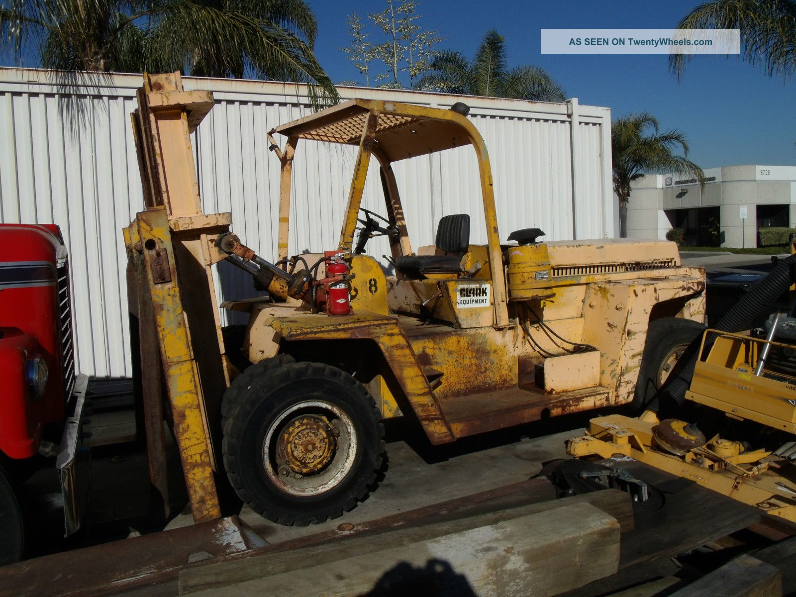 Clark Pneumatic 30,  000 Lb C500y300d Forklift Lift Truck Forklifts & Other Lifts photo