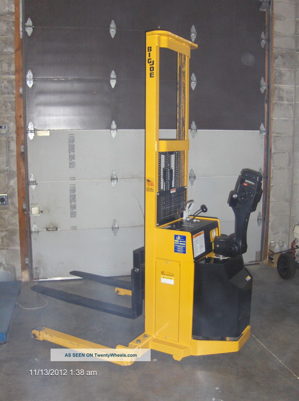 Big Joe Walkiestacker 2000 Lb Sharp Forklifts & Other Lifts photo