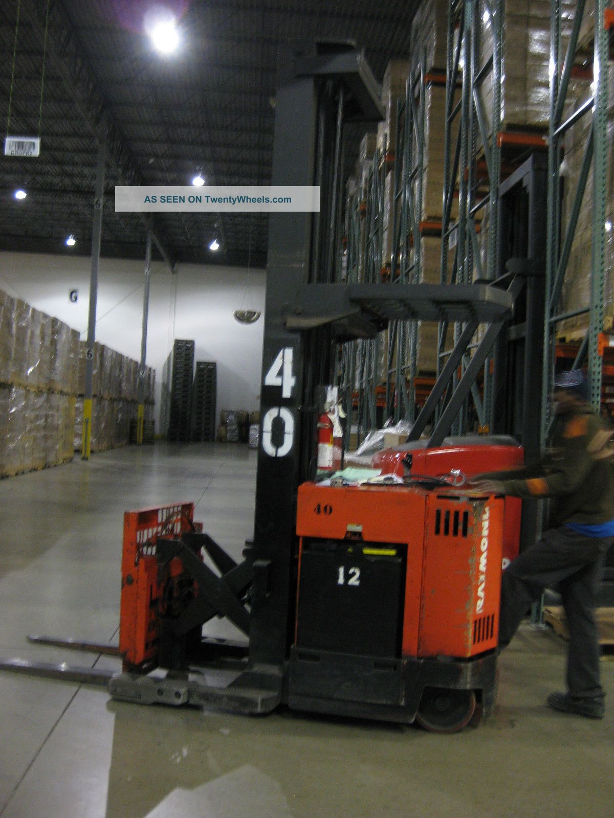 Raymond Reach Forklift Forklifts & Other Lifts photo