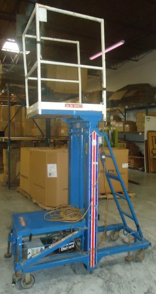 Vertical Platform Lift - Manlift - Hoist - Great For The Warehouse photo