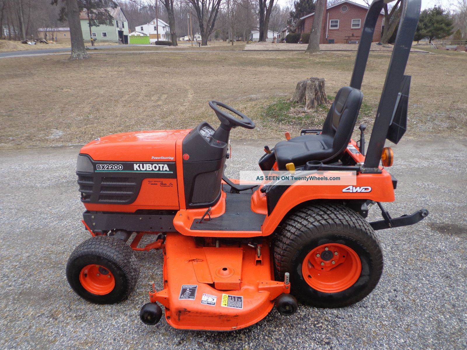 Kubota Bx2200 Wow One Owner Garage Kept.  Don ' T Miss This One Tractors photo