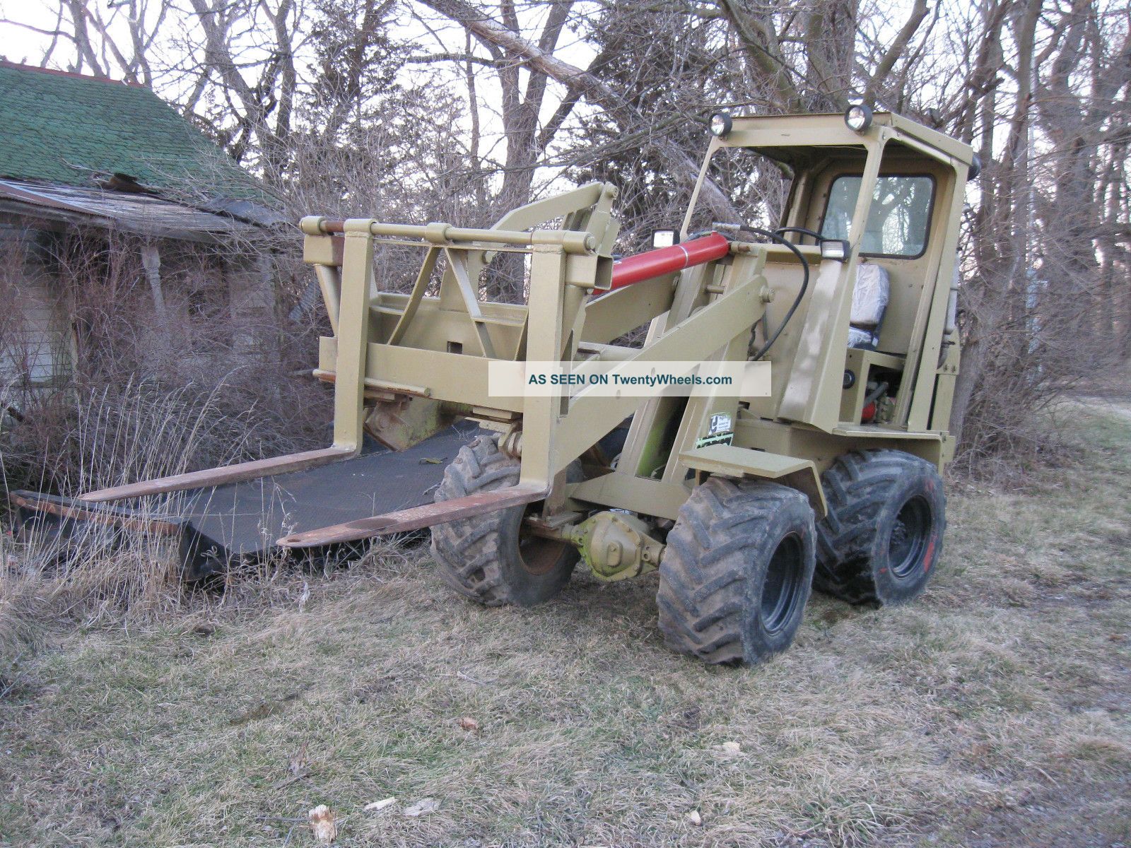 Hydrostactic swinger loader drive Beauty ebony fuck