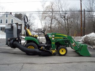 John Deere 2305 4wd Diesel Tractor Loader Mower & Trac Vac Collection System photo