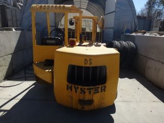 Hyster Diesel 6k Forklft,  Lifts To 10 Feet photo