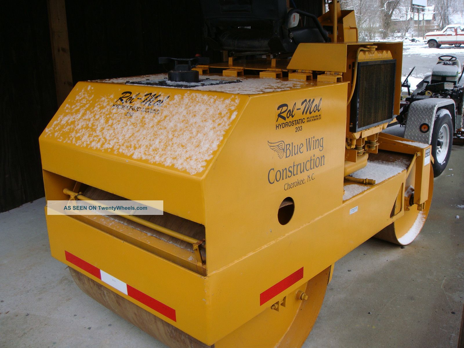 Compact Roller Compactors & Rollers - Riding photo
