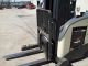 2004 Crown 5000lbs Electric Reach Truck 24v Battery Model Rr5000 Forklifts & Other Lifts photo 3