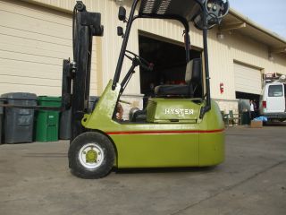 Hyster Fork Lift photo