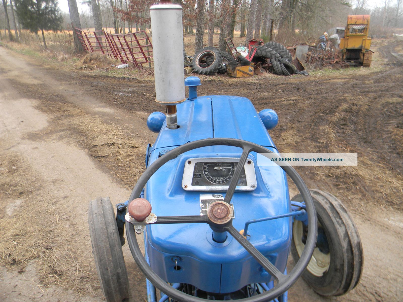 Ford 2000 Tractor With Power Steering