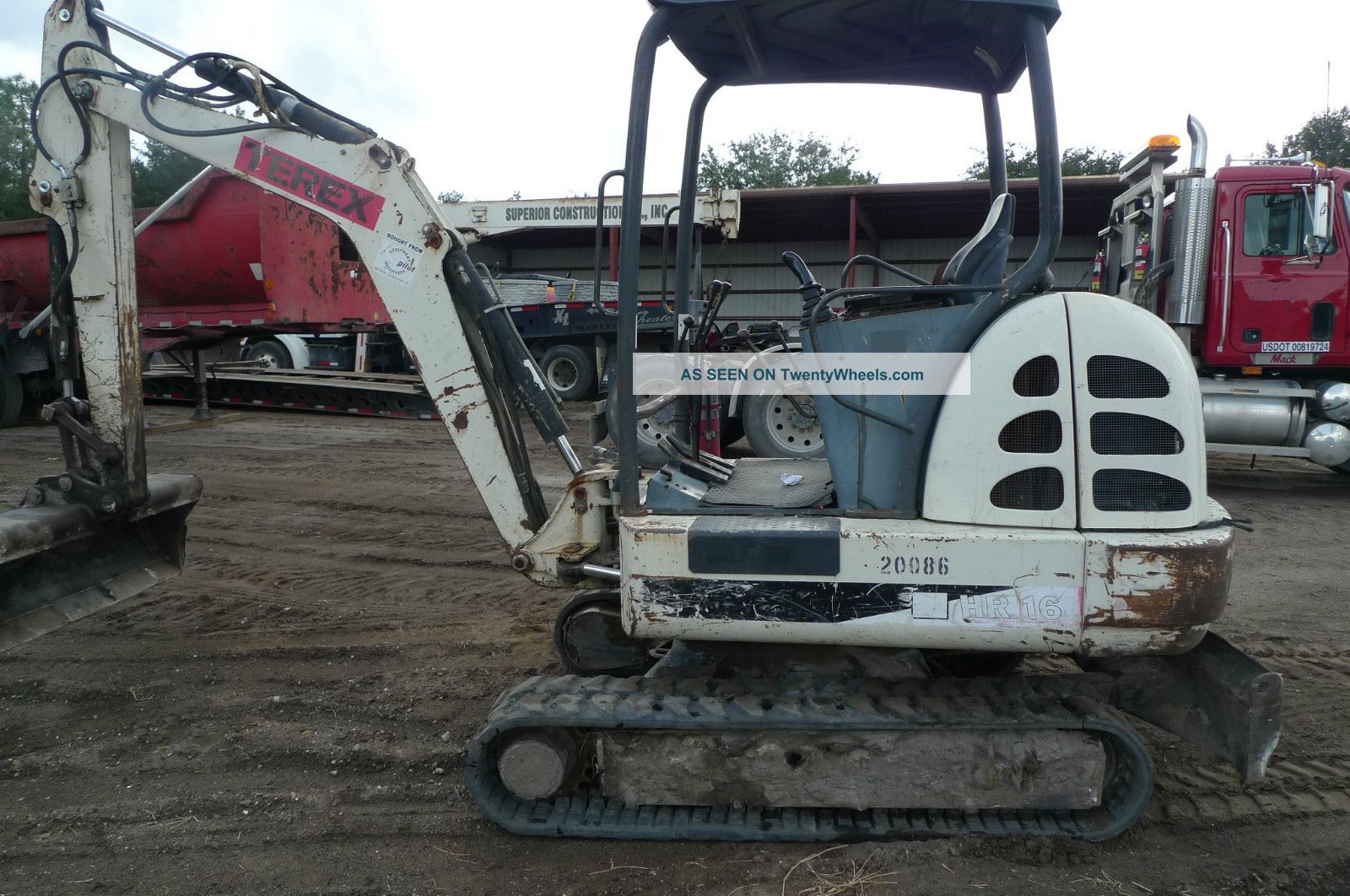 2004 Terex Model Hr 16 Mini Excavator Excavators photo