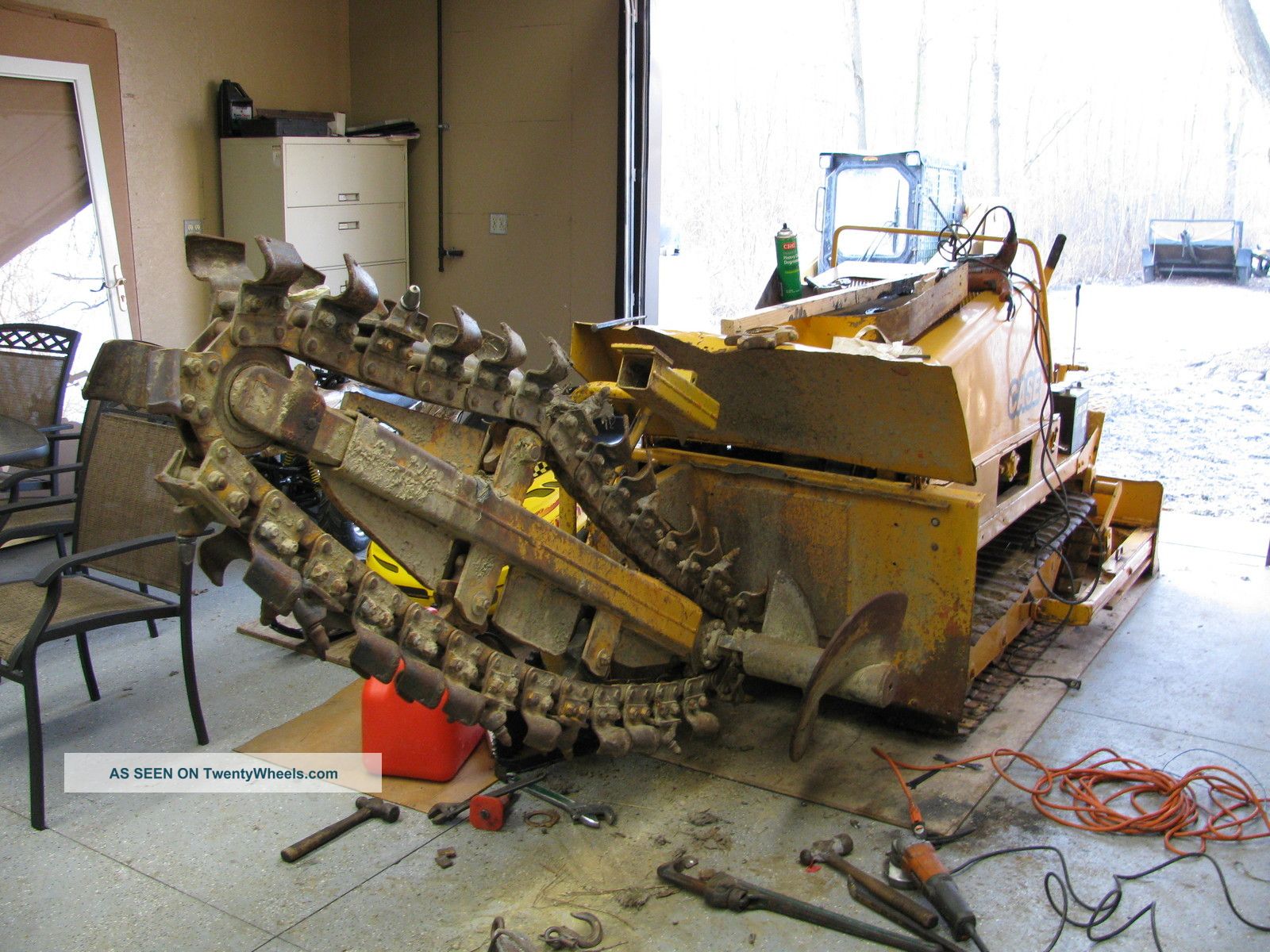 Case Task Force 600 Trencher,  Ride - On,  Steel Tracks With Rear Plow Blade - Low Hrs Trenchers - Riding photo