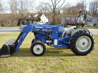 Montana 545 2wd Diesel Loader Tractor photo