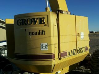 Grove Amz68xt Manlift photo