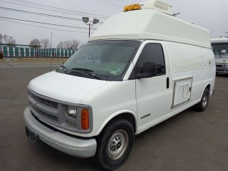 2001 Chevrolet 3500 Fully Equipped Sewer Inspection Van Truck photo