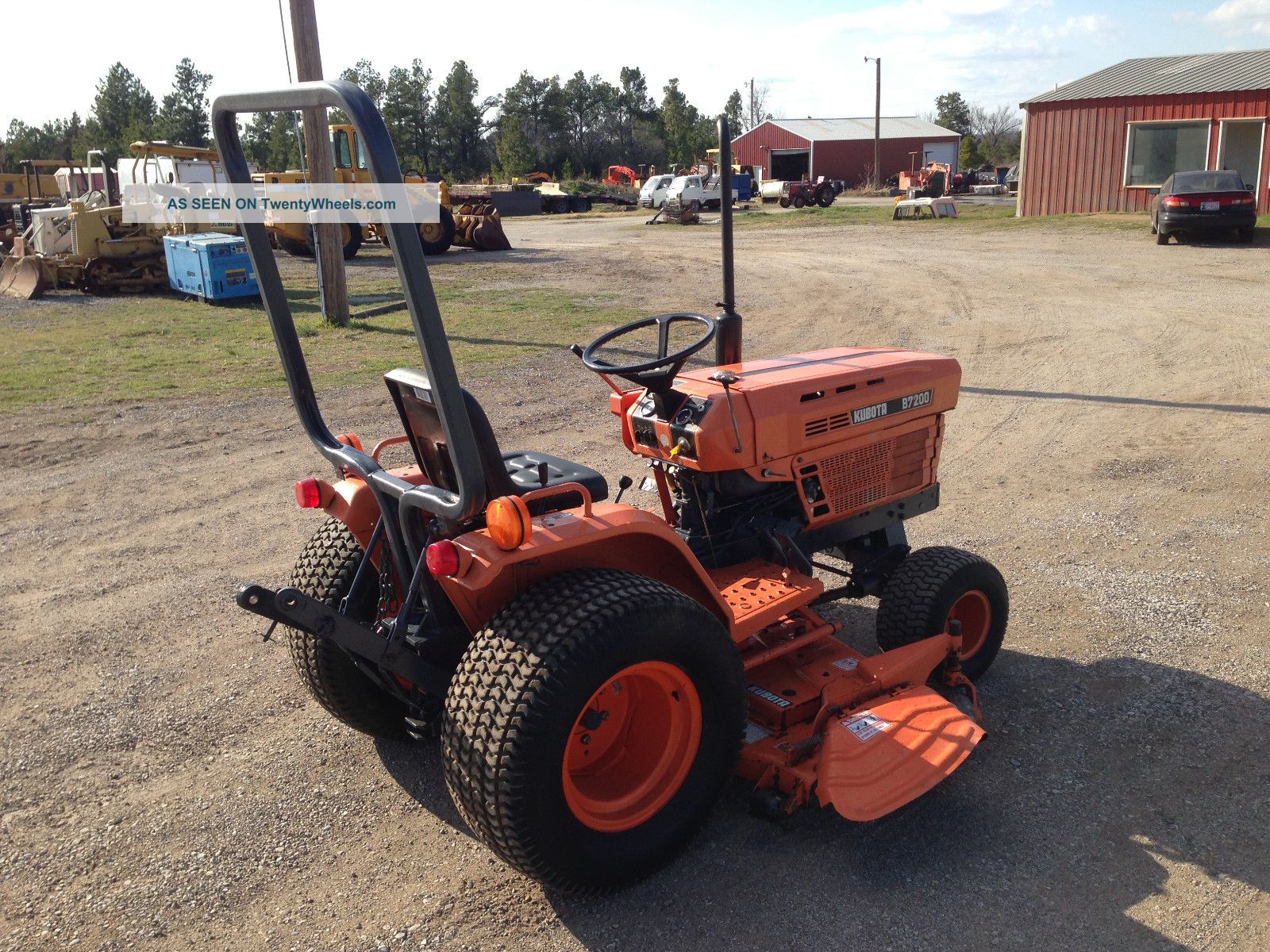 Kubota B7200 Compact Diesel Tractor With Belly Mower Excellent Shape