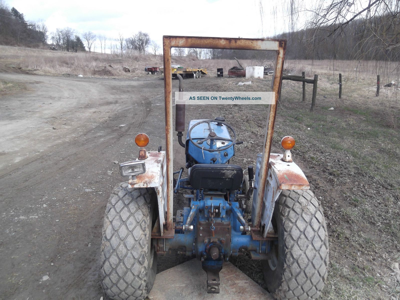 Ford 1600 compact tractor specs