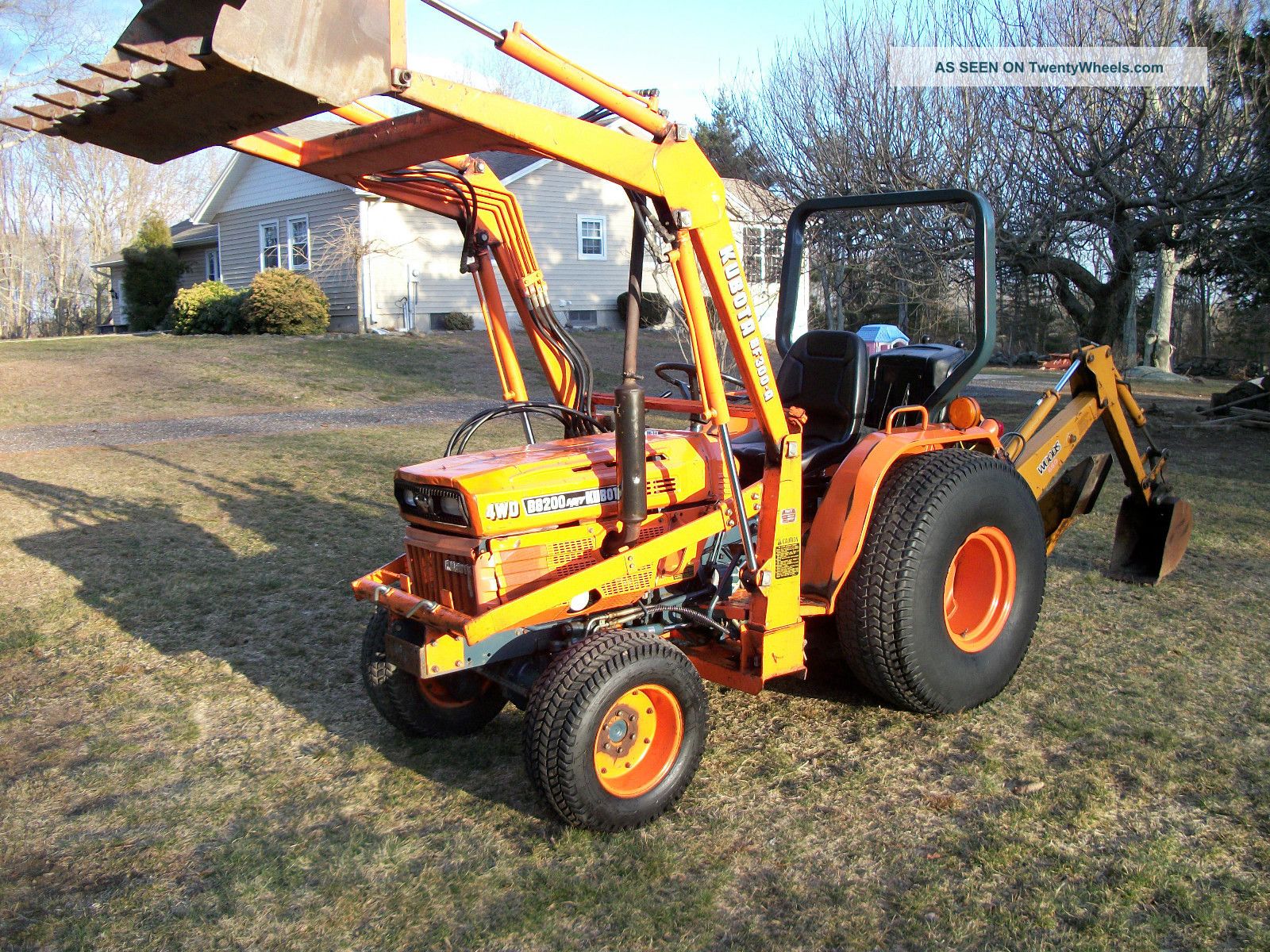 Kubota B8200 Tractor Loader Backhoe Rare Hydrostatic With Power Steering