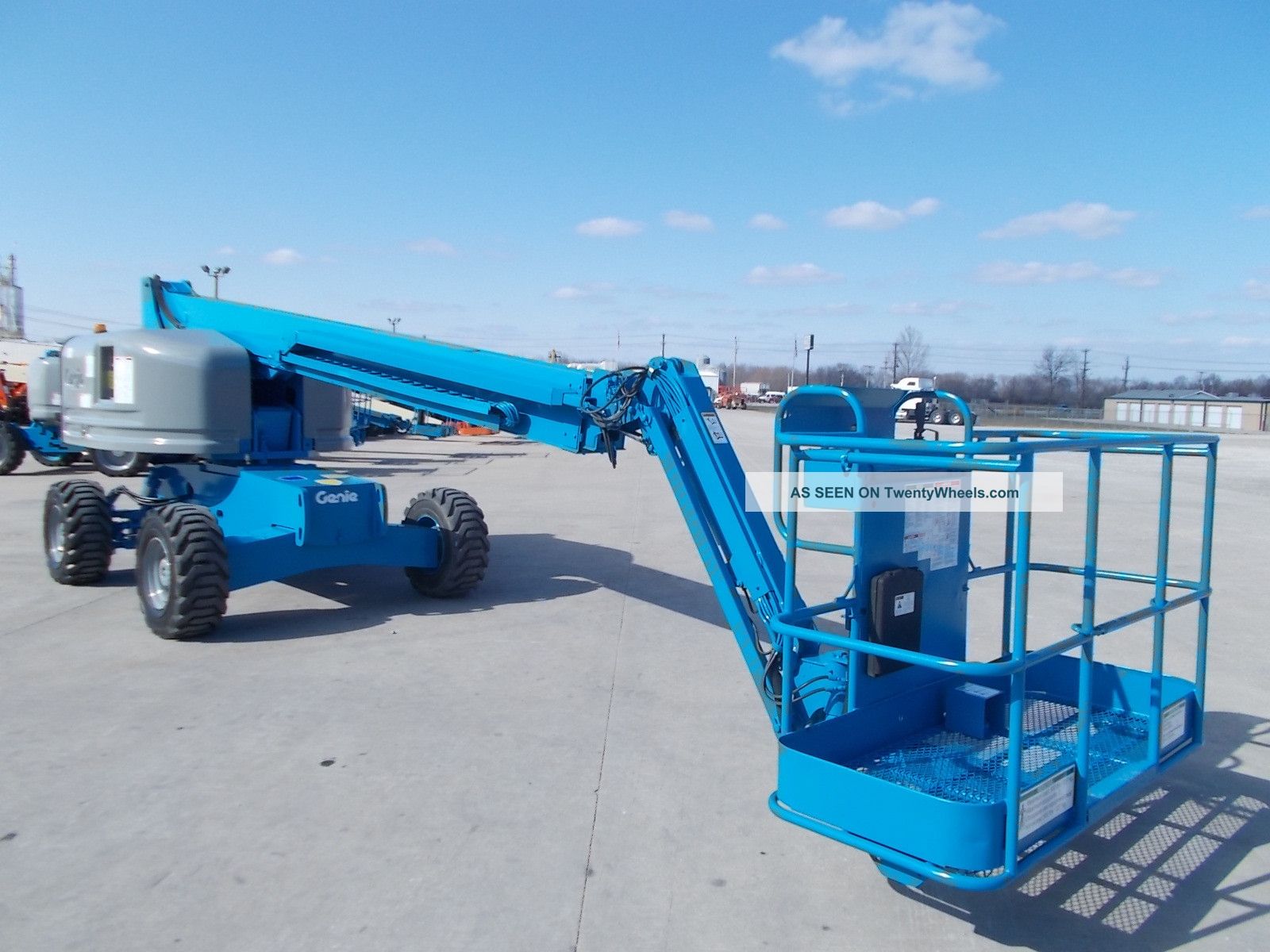 Genie S45 Aerial Manlift Boom Lift Man Boomlift Painted 45 Foot Lift Height Lifts photo