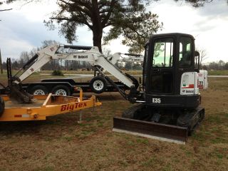 Bobcat E35 Cab With Heat And Air photo