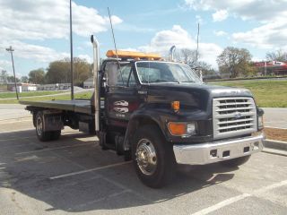 1987 Ford 800 photo