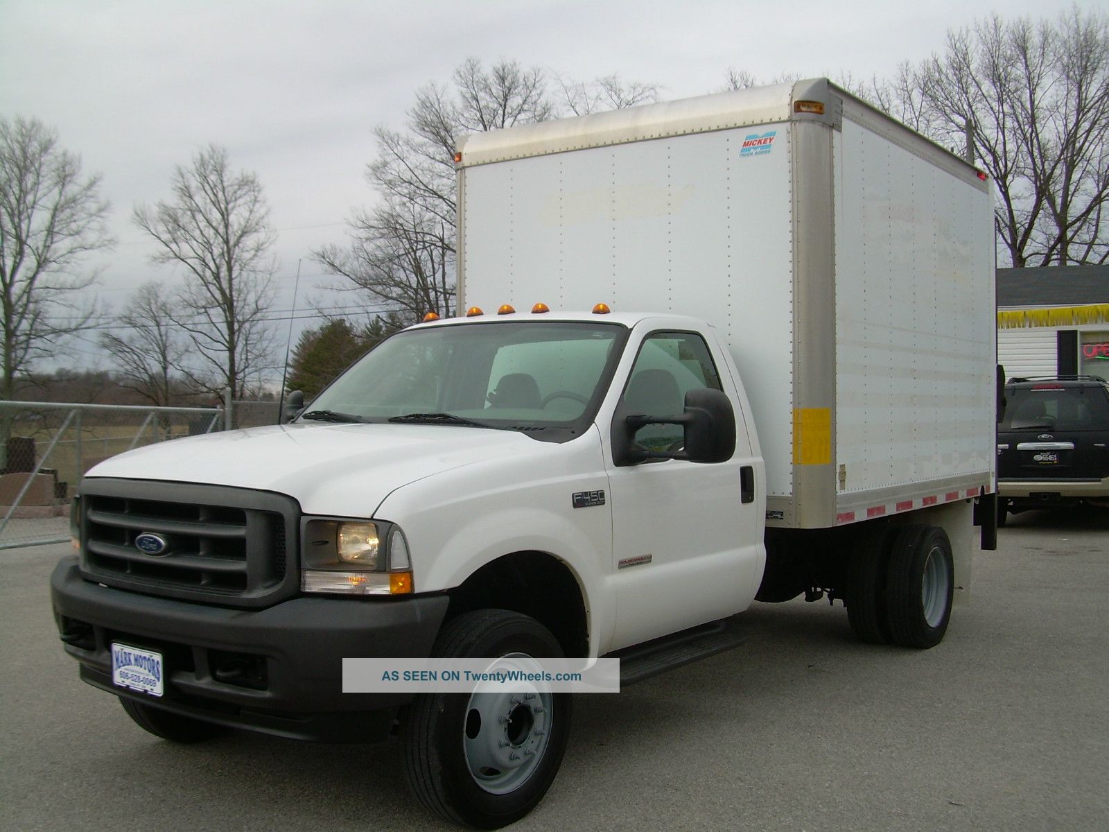 2003 Ford F - 450 Box Trucks / Cube Vans photo
