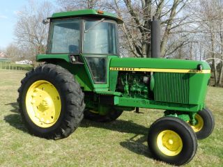 John Deere 4430 Tractor & Cab - Diesel photo