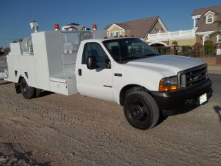 2000 Ford F - 550 photo