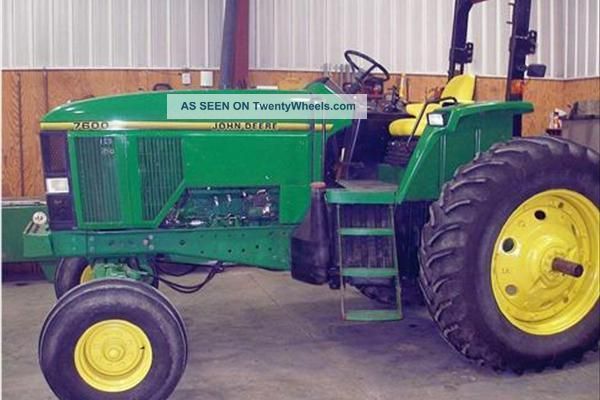 1993 John Deere 7600 Tractor Tractors photo