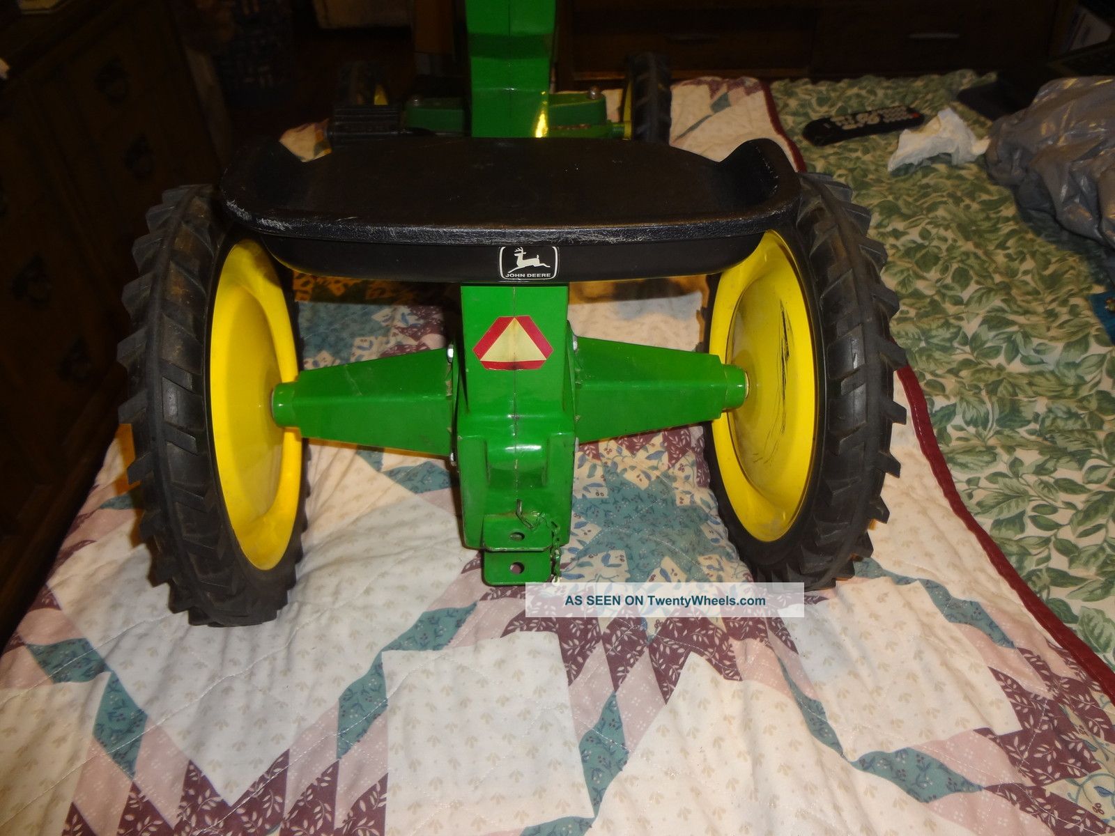 Vintage 8310 Toy John Deere Tractor
