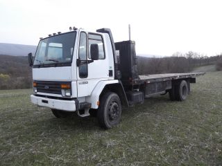 1987 Ford Cargo 7000 photo