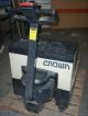 Crown 40gpw - 4 - 14 4000 - Pound Dc Electric Pallet Power Jack Lift Truck Forklift Forklifts & Other Lifts photo 3