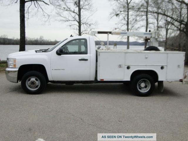 2007 Chevrolet Crane Truck Utility / Service Trucks photo
