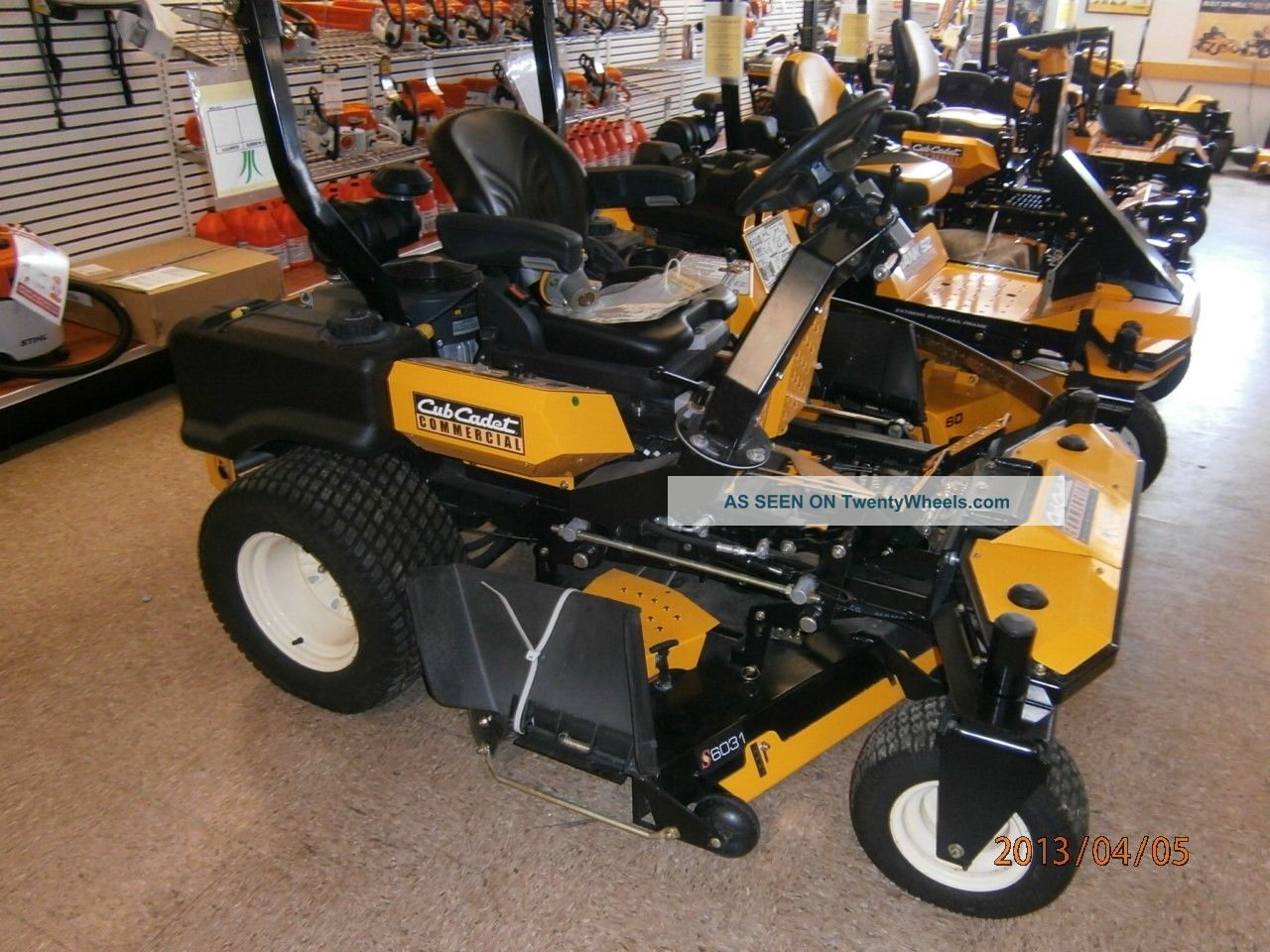 Ih Cub Cadet S6031 Commercial Zero Turn,  Power Steering,  Hydro Lift.  Air Ride Tractors photo