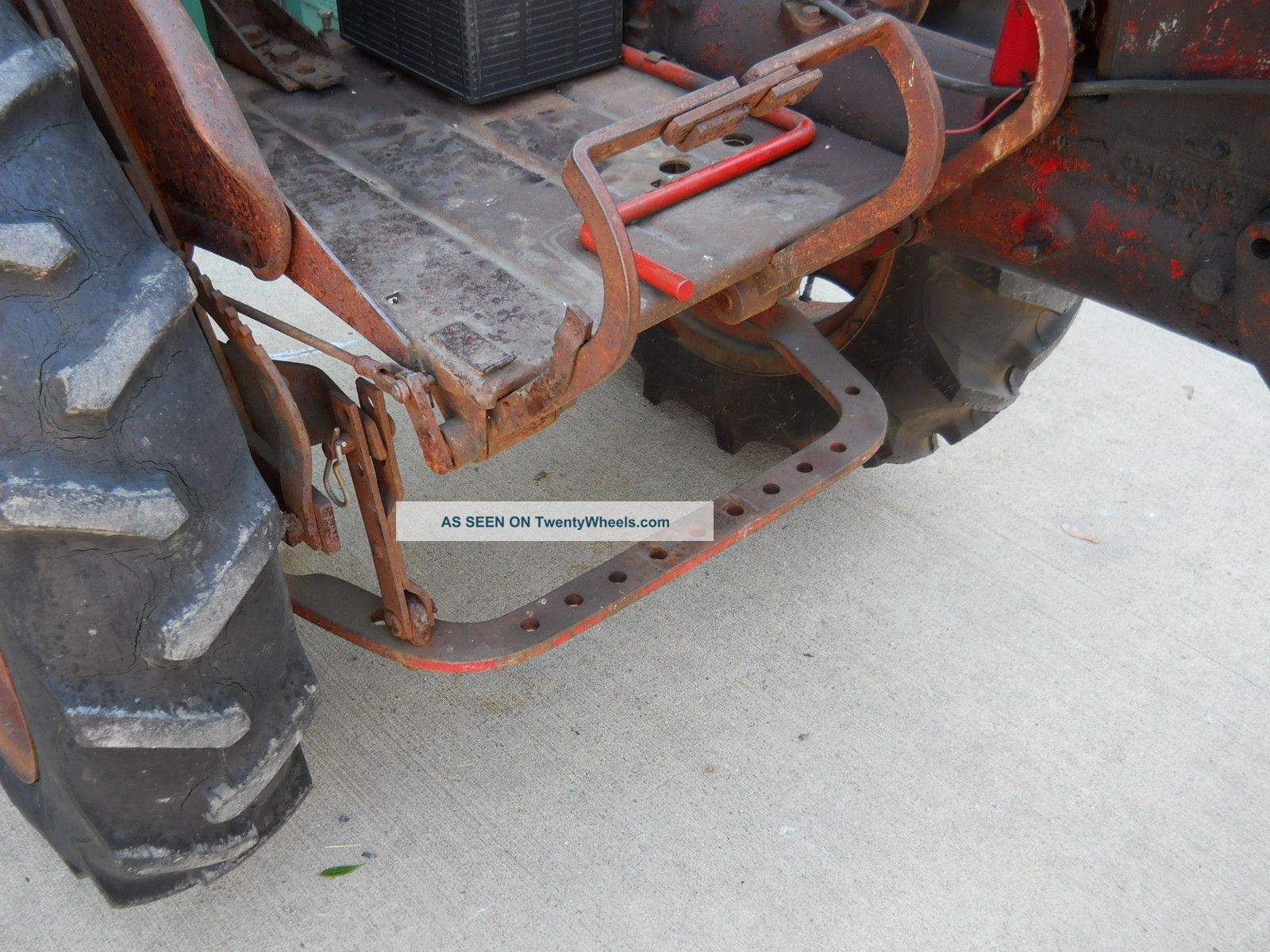 1951 Farmall Cub Farm Tractor With Snow Blade Plow & Wheel Weights Runs