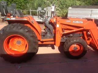 Garage Kept 2001 Hst 4310 Kubota Tractor 4x4 With 376 Hrs,  43 Hp With Loader photo