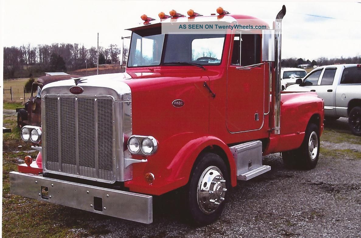 1989 Peterbilt Other Medium Duty Trucks photo