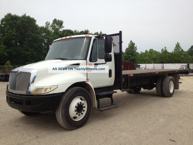 2004 International 4300 Other Medium Duty Trucks photo