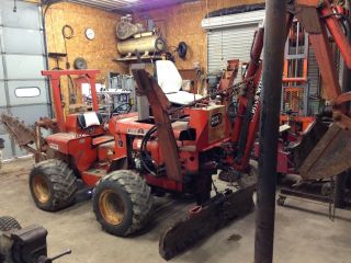 Ditch Witch Trencher R40 With Backhoe photo
