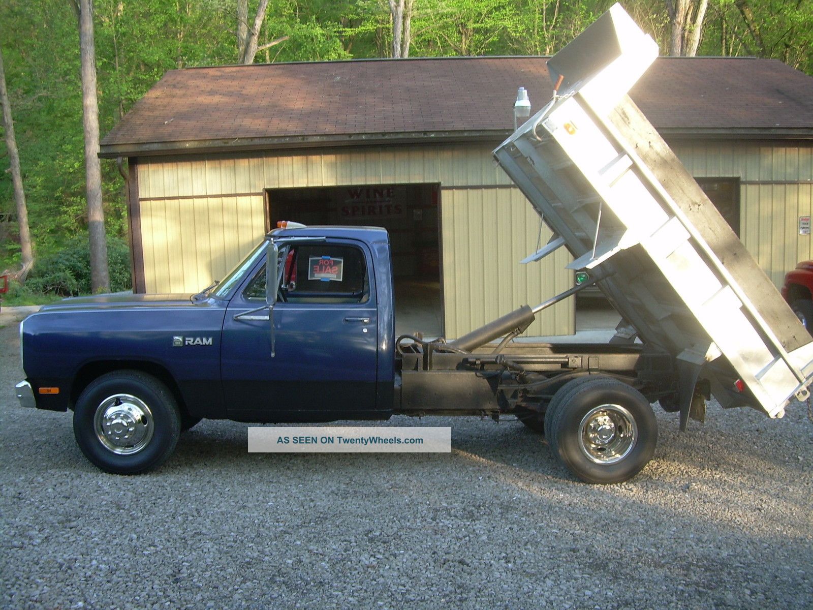 1985 Dodge D - 350 Dump Trucks photo