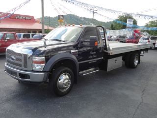 2008 Ford 550 photo