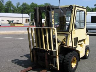 1989 Hyster Forklift photo