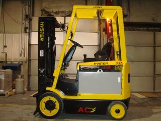 2005 Hyster 5000 Lb Capacity Electric Forklift Lift Truck Recondtioned Battery photo