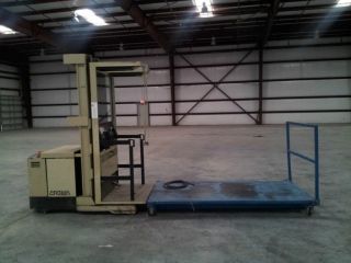 Crown Electric Fork Lift / Order Picker - photo
