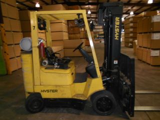 Hyster Forklift 5000 Lb photo